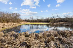 93 N Victoria Ln, Streamwood, IL 60107 - Photo 21