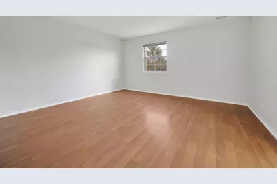 93 N Victoria Lane #D, Streamwood, IL 60107 - Photo 3