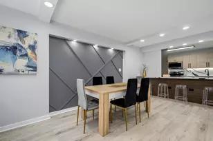 3950 N Lake Shore Dr, Chicago, IL 60613 - Photo 5