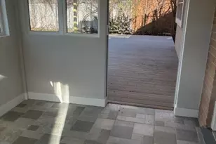 4940 Coyle Ave, Skokie, IL 60077 - Photo 33