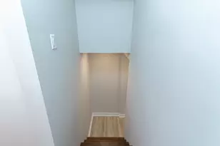 4940 Coyle Ave, Skokie, IL 60077 - Photo 21