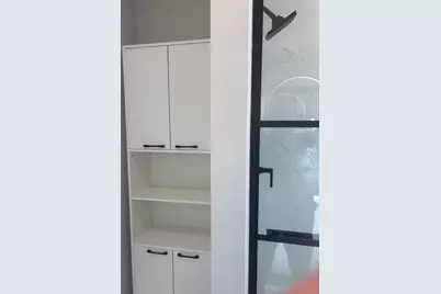 4940 Coyle Avenue, Skokie, IL 60077 - Photo 17