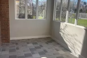 4940 Coyle Ave, Skokie, IL 60077 - Photo 31