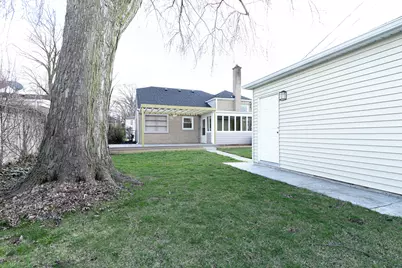 4940 Coyle Avenue, Skokie, IL 60077 - Photo 37