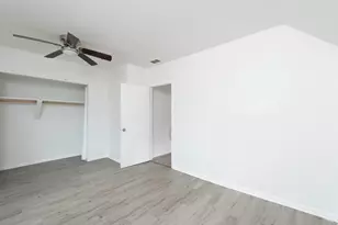 644 Lenox Ave, Waukegan, IL 60085 - Photo 25