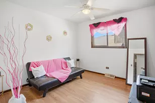 17243 Bernadine St, Lansing, IL 60438 - Photo 19