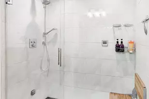 4216 N Ashland Ave, Chicago, IL 60613 - Photo 13