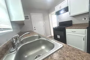 2058 Downey Rd, Homewood, IL 60430 - Photo 7