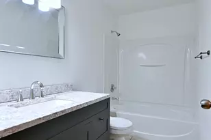 19 E Pineview Dr, Round Lake Park, IL 60073 - Photo 31