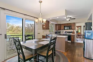 5720 Springs Blvd, Crystal Lake, IL 60012 - Photo 7