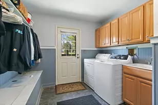 5720 Springs Blvd, Crystal Lake, IL 60012 - Photo 9