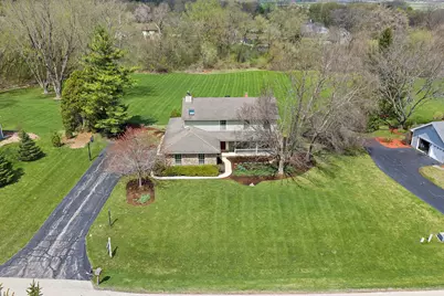 5720 Springs Boulevard, Crystal Lake, IL 60012 - Photo 15
