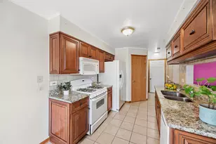 7245 Arbor Ln, Justice, IL 60458 - Photo 5