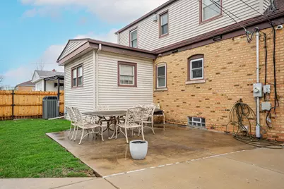 7246 N Olcott Avenue, Chicago, IL 60631 - Photo 23