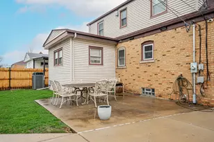 7246 N Olcott Ave, Chicago, IL 60631 - Photo 23