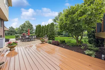 8401 Golfview Drive, Orland Park, IL 60462 - Photo 35