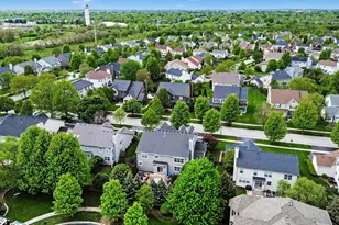 2715 Forest Creek Ln, Naperville, IL 60565 - Photo 39