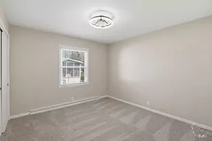 410 S Chicago St, Rossville, IL 60963 - Photo 13