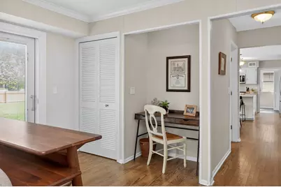 2053 Somerset Lane, Wheaton, IL 60189 - Photo 17