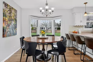 2053 Somerset Ln, Wheaton, IL 60189 - Photo 13