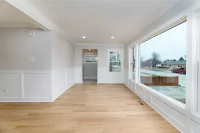 8110 Lockwood Avenue, Burbank, IL 60459 - Photo 5