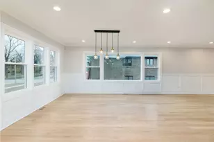 8110 Lockwood Ave, Burbank, IL 60459 - Photo 19