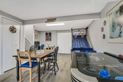 6709 E Wellsley Court, Gurnee, IL 60031 - Photo 19