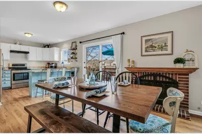 6709 E Wellsley Court, Gurnee, IL 60031 - Photo 9