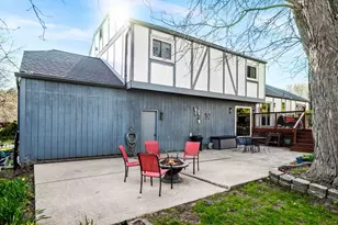 300 Harper Ct, Normal, IL 61761 - Photo 39