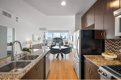 303 W Ohio Street #1901, Chicago, IL 60654 - Photo 9