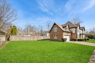 995 Oak St, Winnetka, IL 60093 - Photo 33