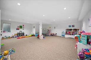 995 Oak St, Winnetka, IL 60093 - Photo 29