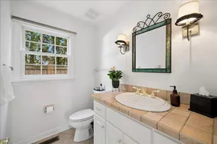 995 Oak St, Winnetka, IL 60093 - Photo 17