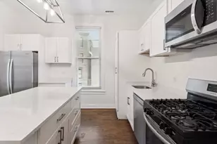 2437 N Seminary Ave, Chicago, IL 60614 - Photo 5