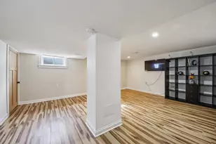 6601 N Trumbull Ave, Lincolnwood, IL 60712 - Photo 49