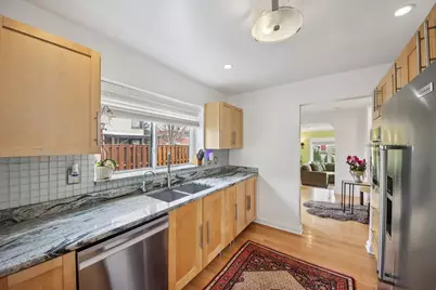 6601 N Trumbull Avenue, Lincolnwood, IL 60712 - Photo 23