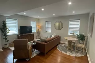 4542 N Ashland Ave, Chicago, IL 60640 - Photo 17