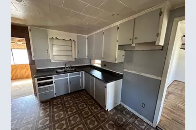 102 N Jackson Street, Gardner, IL 60424 - Photo 3