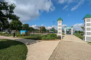 649 Greenbrier Ln, Crystal Lake, IL 60014 - Photo 37