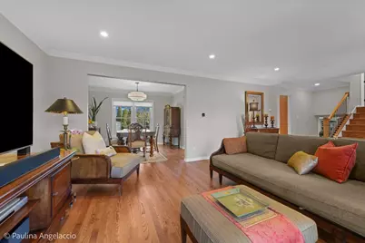 649 Greenbrier Lane, Crystal Lake, IL 60014 - Photo 7