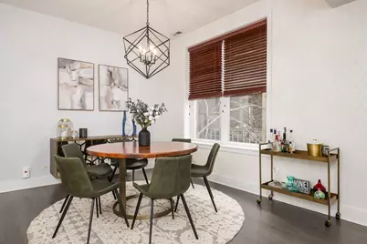 1123 W Chestnut Street #2E, Chicago, IL 60642 - Photo 7