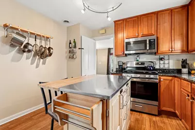 559 S Lewis Avenue, Lombard, IL 60148 - Photo 5