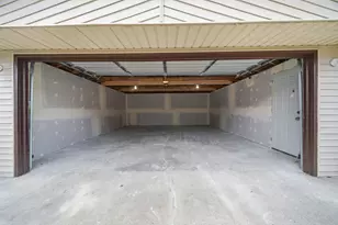 16360 Evans Ave, South Holland, IL 60473 - Photo 21
