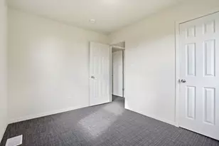 1 Louis Rd, Joliet, IL 60433 - Photo 13