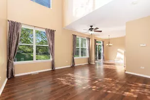 2329 Moonlight Ct, Aurora, IL 60503 - Photo 3