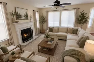 348 Greenview Dr, Crystal Lake, IL 60014 - Photo 3