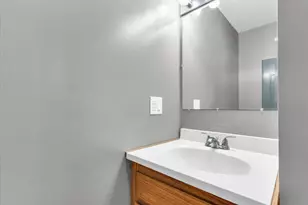 108 W Jackson St, Mahomet, IL 61853 - Photo 11