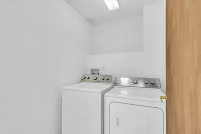 108 W Jackson Street, Mahomet, IL 61853 - Photo 23