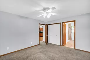 108 W Jackson St, Mahomet, IL 61853 - Photo 13