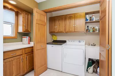 608 N Cherokee Lane, Pontiac, IL 61764 - Photo 17